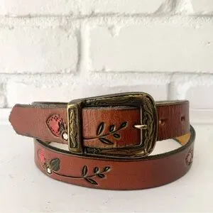 Vintage 70s Tooled Leather Strawberry Strawberries Belt M/L 28 29 30 31 32 33 il_fullxfull.2851108780_56y5.jpg main image 4